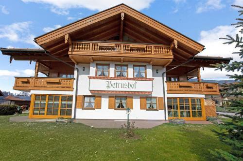 Apartamento Petrushof Ferienwohnung Taubensee