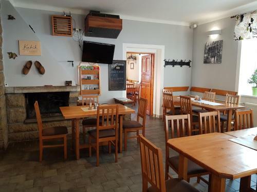 Hostal Pension Pod Lipou