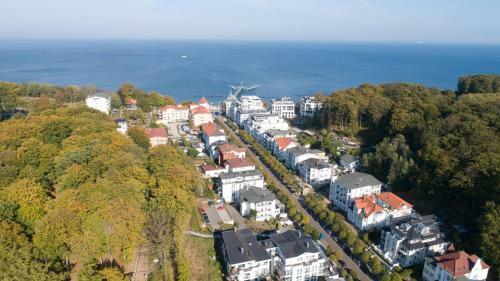 Apartamento Appartement Vilm Mit Seeblick Und Balkon