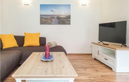 Nice Home In Rechlin With Wifi And 3 Bedrooms
