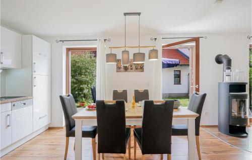 Nice Home In Rechlin With Wifi And 3 Bedrooms