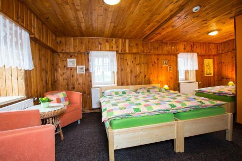 Hostal Penzion A+a