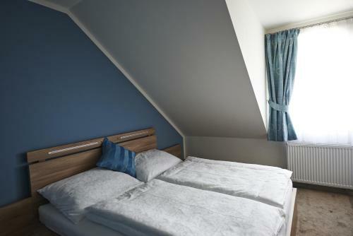 Hostal Nobless Resort