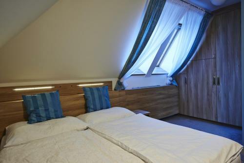 Hostal Nobless Resort