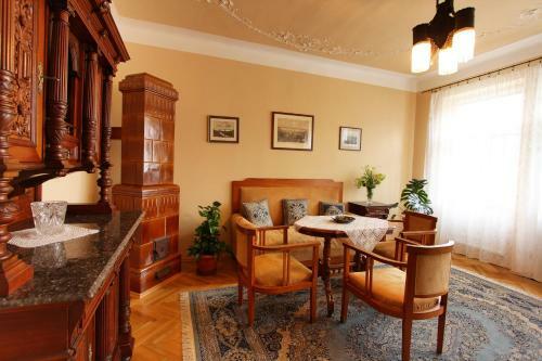 Hostal Penzion Jelen Vranov Nad Dyj�