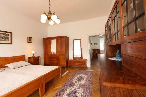 Hostal Penzion Jelen Vranov Nad Dyj�