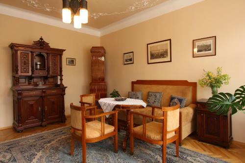 Hostal Penzion Jelen Vranov Nad Dyj�