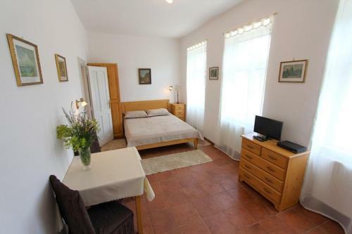Hostal Penzion Jelen Vranov Nad Dyj�
