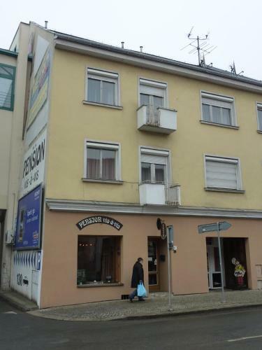 Hostal Penzion Vis A Vis