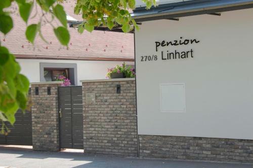 Hostal Penzion Linhart