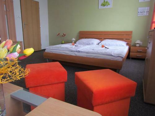 Hostal Penzion Oregano T?ebo?