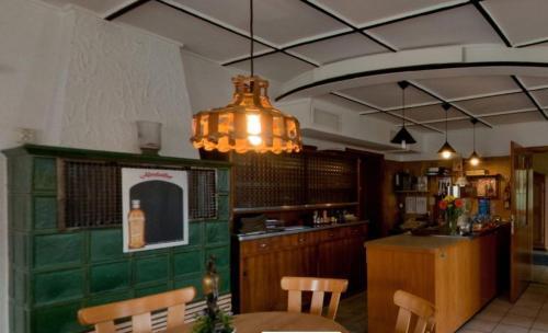 Bed & Breakfast Kreuz! Einfach. G�nstig. Schlafen.