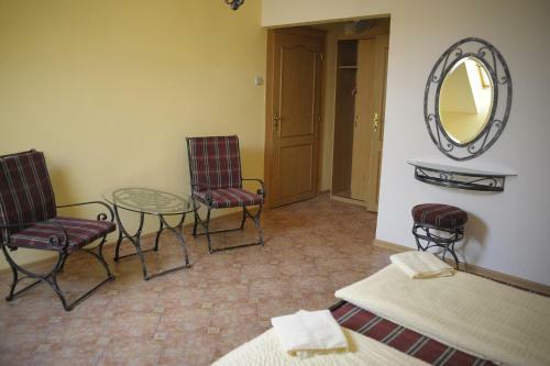 Hostal Penzion Eden