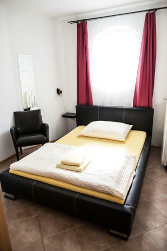 Hostal Penzion Eden