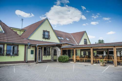 Hostal Penzion Eden