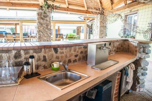 Hostal Penzion Eden