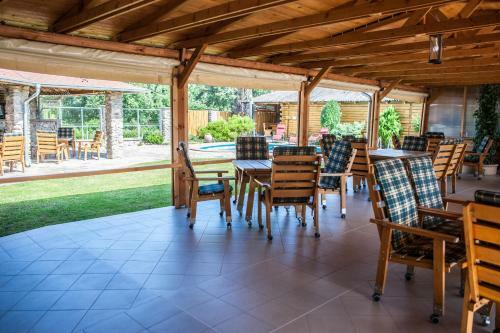 Hostal Penzion Eden