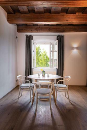 Aparthotel Apartmany Chornitzeruv Dum