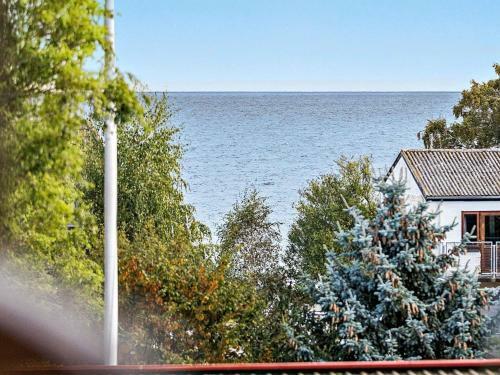 Two-bedroom Holiday Home In Henne 11