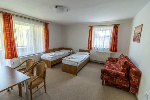Hotel Samechov