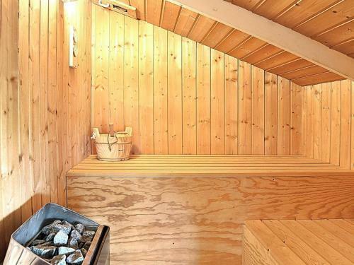 Three-bedroom Holiday Home In Ulfborg 25