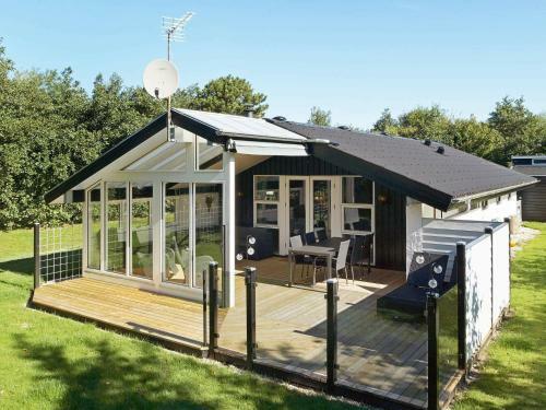 Two-bedroom Holiday Home In Hemmet 25