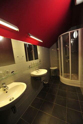 Hostal Hotel U T?� Vol?