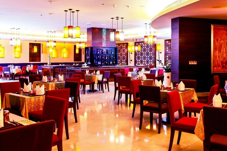 Grand Regal Hotel
