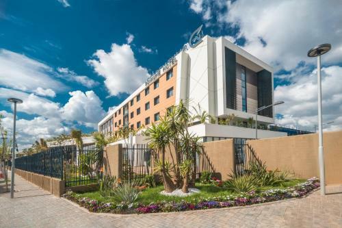 Hotel Golden Tulip Royaume
