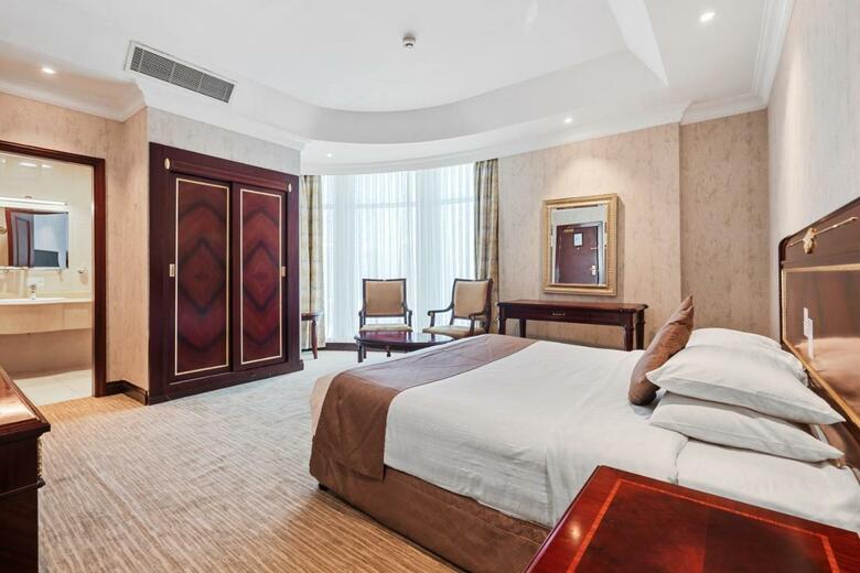 Chairmen Hotel