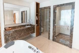Century Hotel Doha