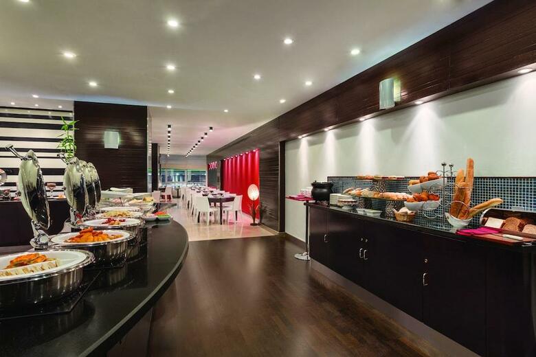 Hotel Ramada Encore Doha