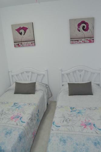 Stunning 2 Bedroom Apartment Fully Refurbished With Air-conditioning