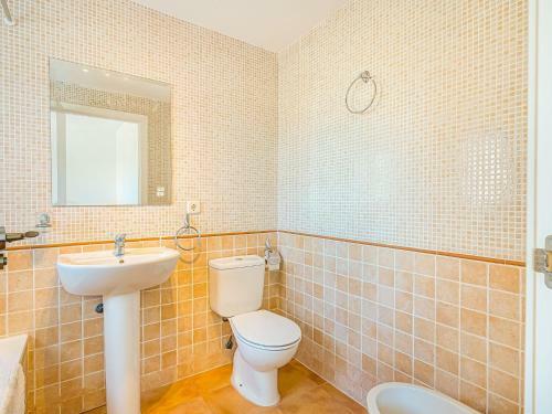 Pretty Holiday Home In Relleu With Private Terrace