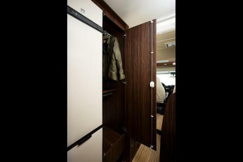 Aneto Caravaning Renting - Sport 323