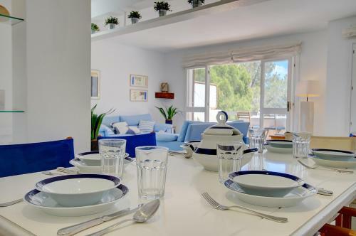 Ancla 1 House