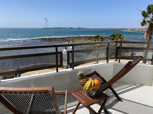 Arinaga Colors Apartments By Canariasgetaway