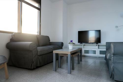 Arinaga Colors Apartments By Canariasgetaway