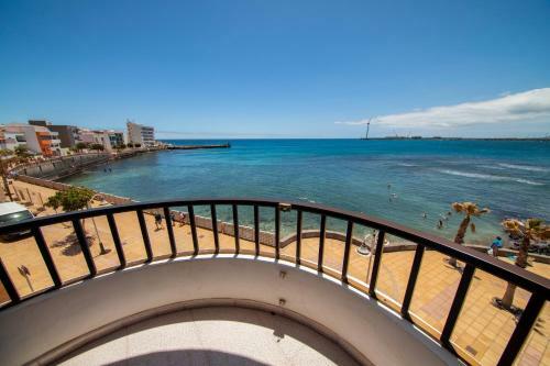Arinaga Colors Apartments By Canariasgetaway