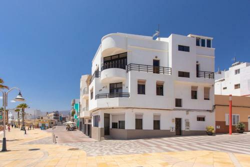 Arinaga Colors Apartments By Canariasgetaway