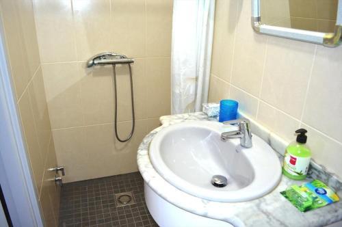 Begur Villa Sleeps 8 With Pool