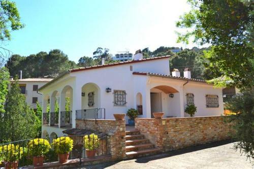 Begur Apartment Sleeps 5