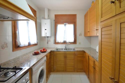 Begur Apartment Sleeps 5