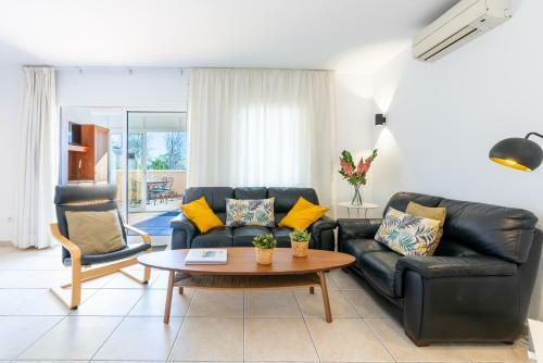 Apartamento Holiday Home Reserva Del Higueron