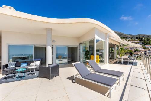 Apartamento Penthouse In Reserva Del Higueron