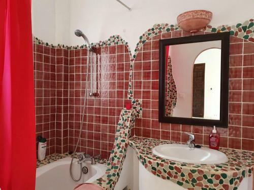 Arresting Villa In Benalm�dena With Private Swimming Pool