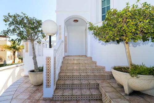7br Villa Azahar By Rafleys, Private Pool, 7 Mins Walk To Everything