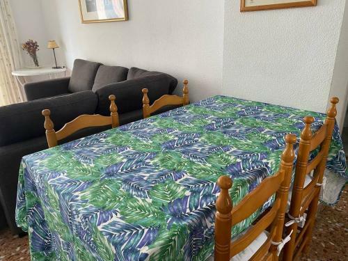 Impeccable 2-bed Apartment In Benidorm