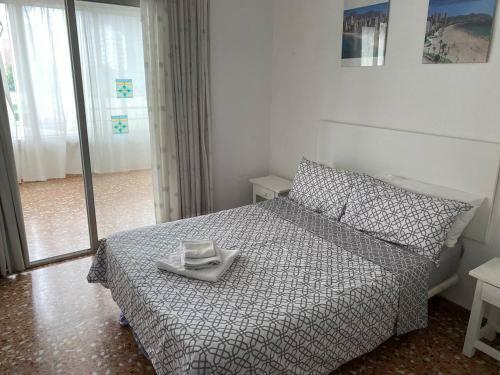 Impeccable 2-bed Apartment In Benidorm