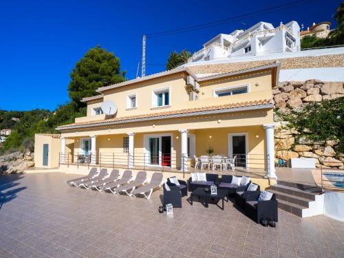 Villa Saralisa